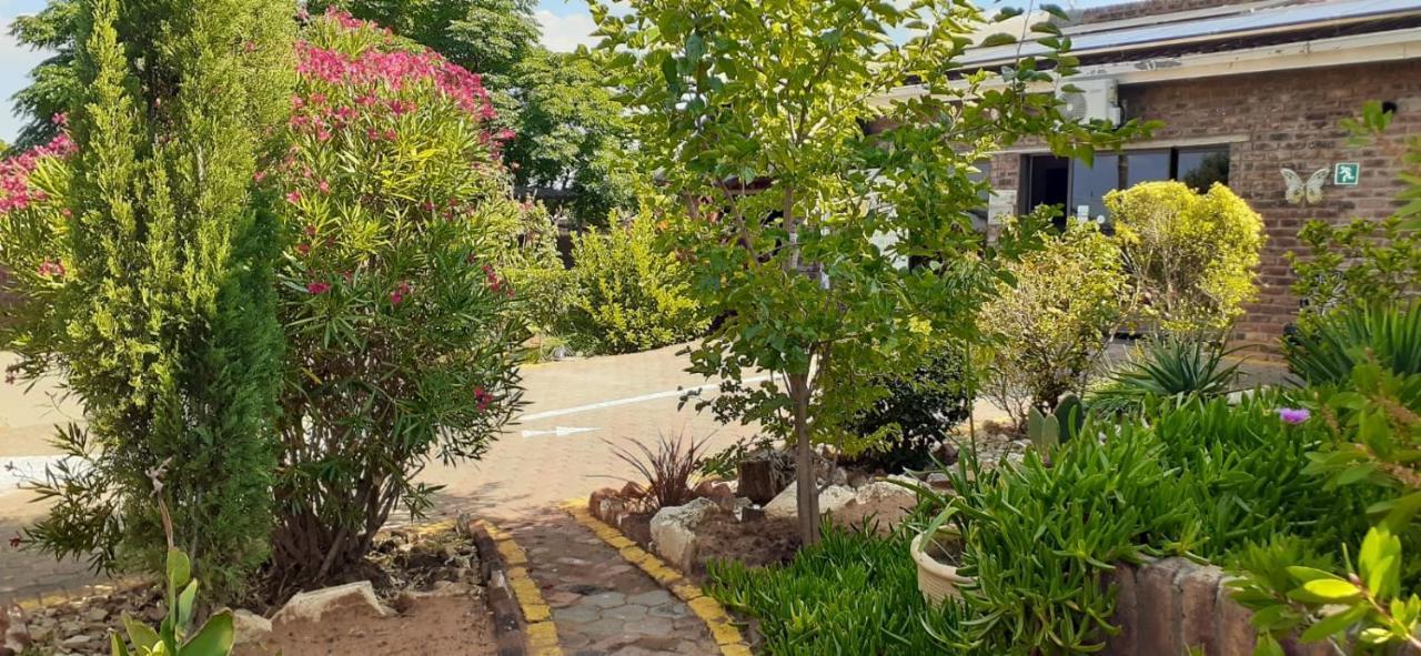 Aliwal Villa Guest Lodge Exterior foto